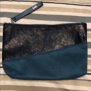 Makeup case